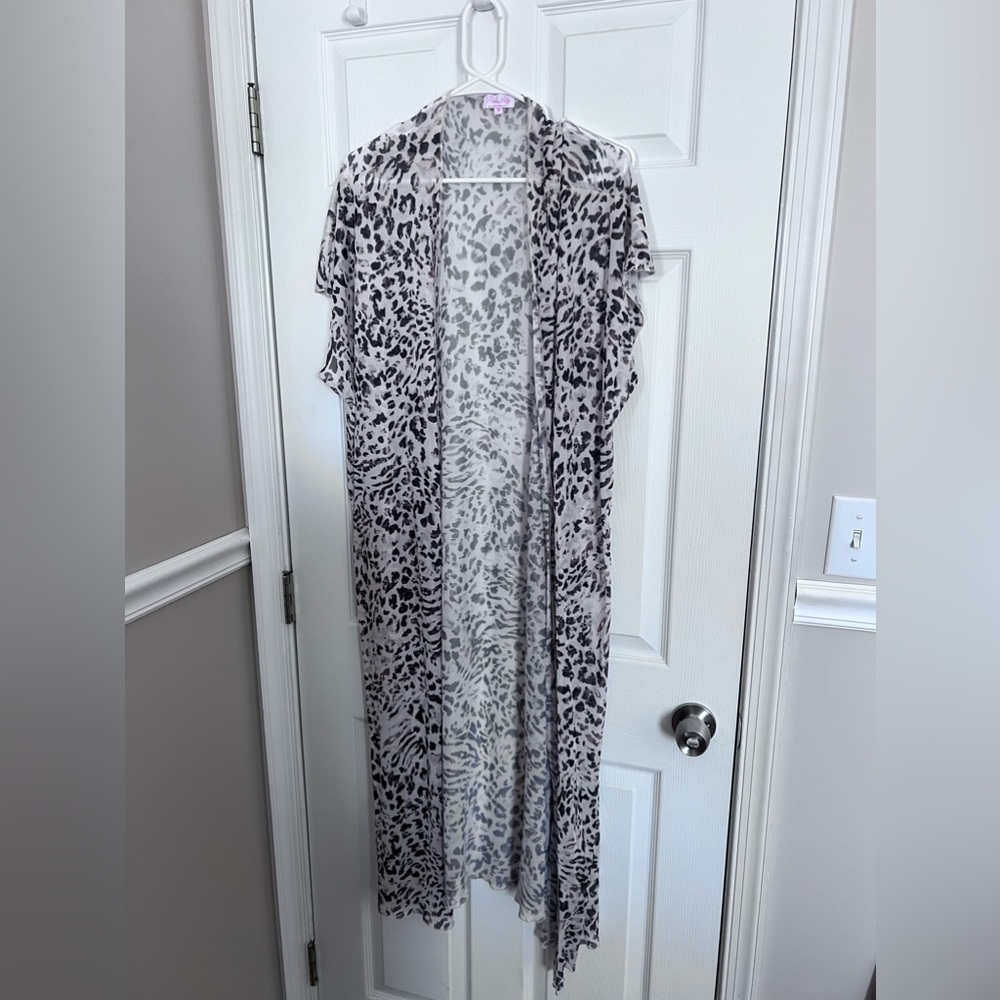 Pink Lily Animal Print Kimono